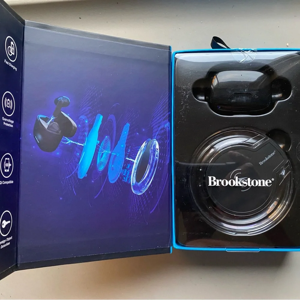 Brookstone Truaircharge Wireless Earbuds